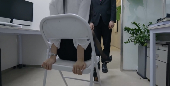 阿西美女室友竟然